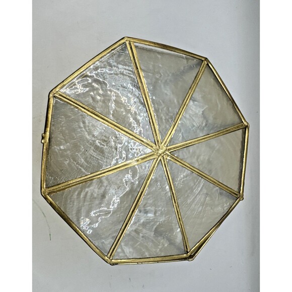 Vintage Capiz Shell Jewelry Trinket Box Brass trim octagon 8 sides 3.75 x 5.75 - Picture 2 of 4